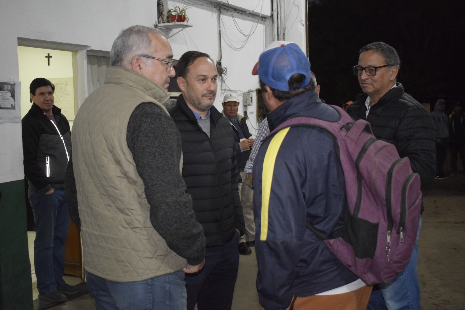 hormaechea con personal municipal de Recolección y Obras3