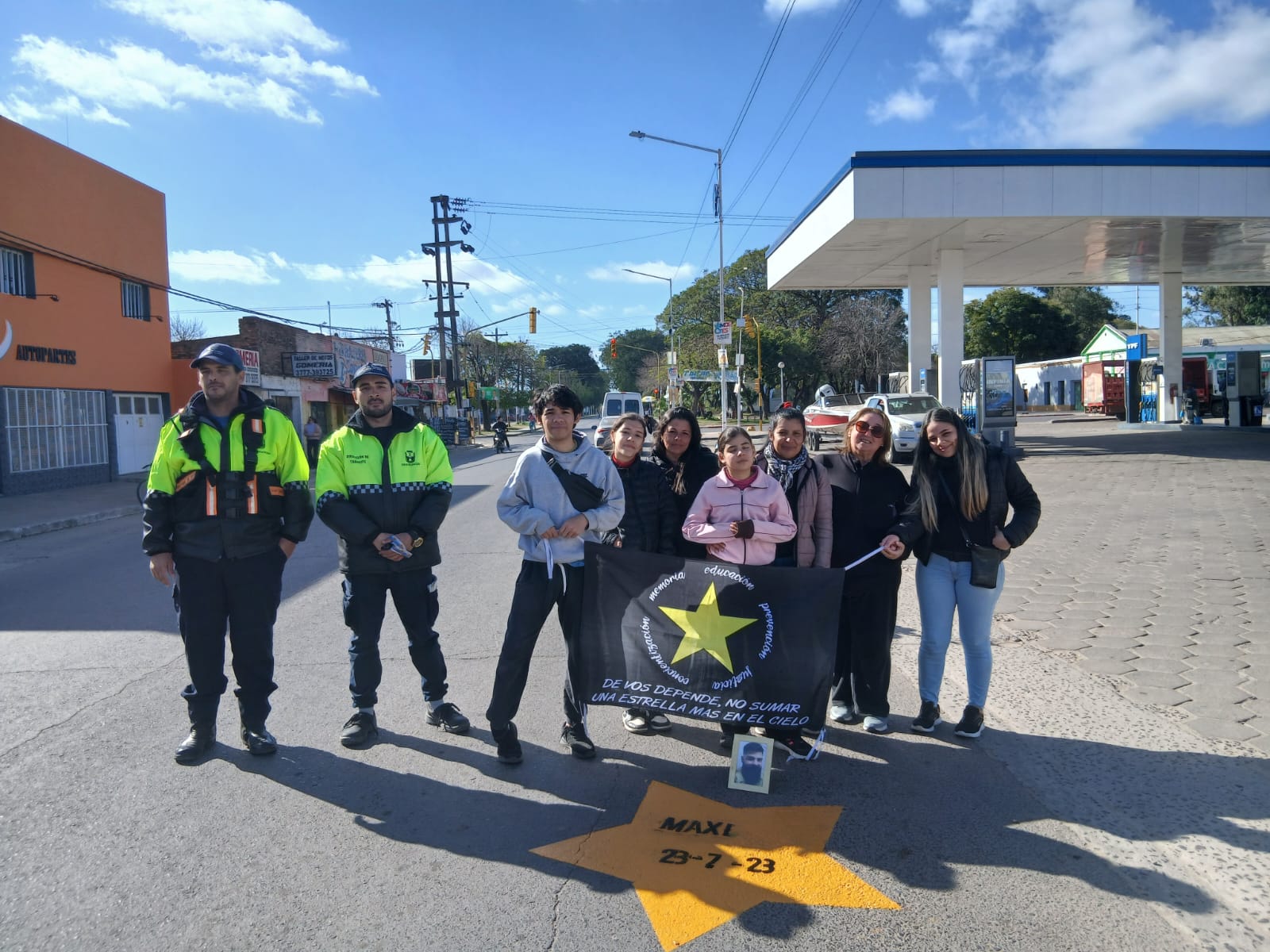 Homenaje a ´Maxi´ Bentancourt-Repintado de su Estrella Amarilla-15-8-25-