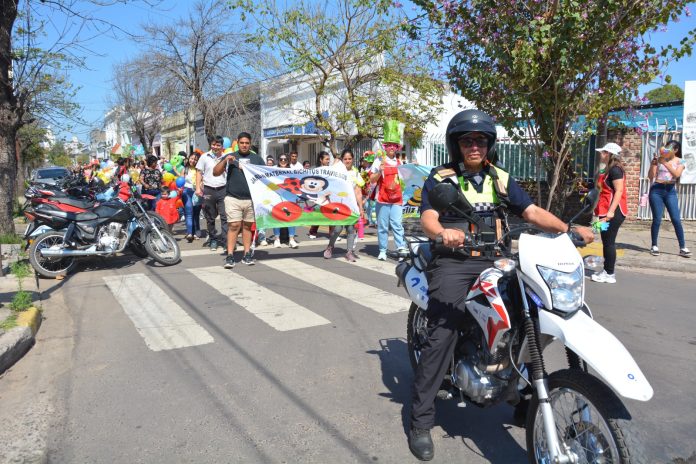 FESTEJO PRIMAVERAL BICHITOS TRAVIESOS (3)