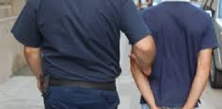 UN RAPIDO ACIONAR DEL PERSONAL POLICIAL, PERMITE DETENER A UNA PERSONA A PUNTO DE COMETER UN ILÍCITO