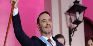 EL GOBERNADOR JUAN PABLO VALDÉS HABLÓ CON LA PRENSA ESTE LUNES