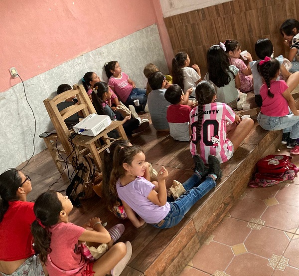 Escuela de Verano Talleres 1 Barrio Belgrano Juvcentud pelicuals y juegos