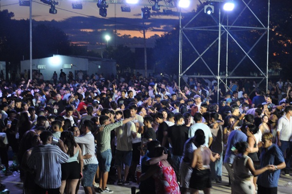 Fiesta Año Nuevo Costa Surubi 12