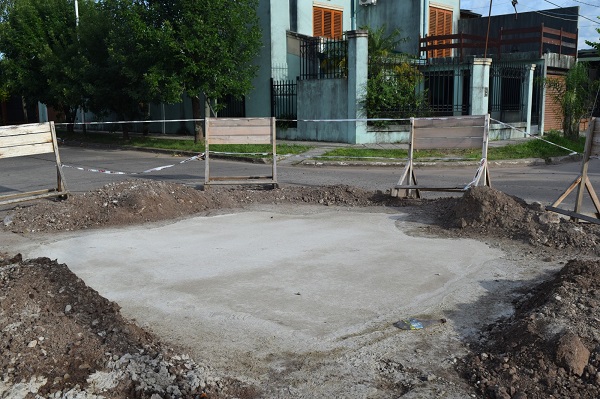 MUNICIPALIDAD DE GOYA LLEVA ADELANTE OBRA DE BACHEO2