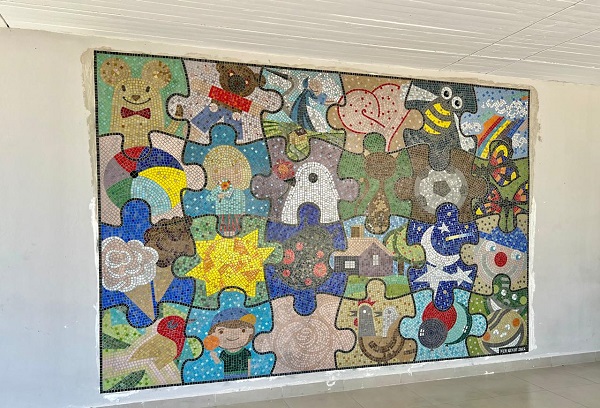 Obra de Arte Rompecabezas en el HRG ilustracion nota a Raul Martinez 1