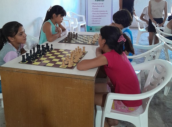 cierre de ajedrez (8)