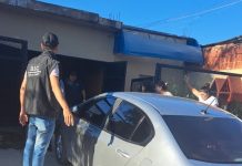 DETIENEN A UN SUJETO Y SECUESTRAN UN AUTOMÓVIL VINCULADO A UNA MODALIDAD DELICTIVA UTILIZANDO INHIBIDORES DE SEÑALES