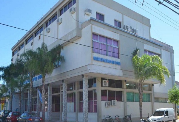 edificio municipal ilustracion entrega reconocimiento a mujeres que inspiran