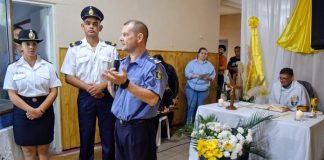 LA IMAGEN DE LA VIRGEN DE ITATÍ VISITA LA UNIDAD REGIONAL II DE GOYA PARA BENDECIR A SUS SUBALTERNOS