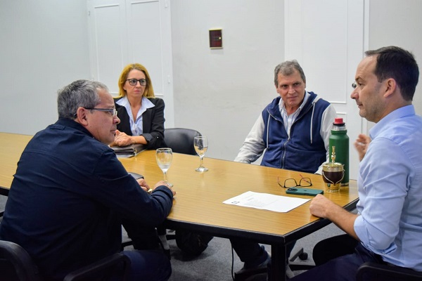 Nota a Maria Paz Lampugani reunion con Asociacion Comercio 1