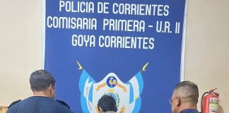 UNA PERSONA ES DETENIDA POR LA POLICIA EN FLAGRANCIA