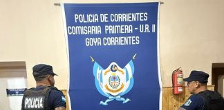 POLICIAS DE CORRIENTES SECUESTRAN EN NUESTRA CIUDAD UNA MOTO HONDA WAVE