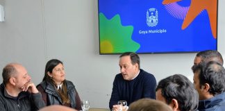 DOCUMENTAL Y LIBRO CON TINTA E IMPRONTA GOYANA