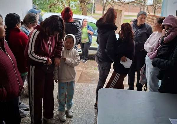 Operativo medico asistencia en Manantiales ilustracion