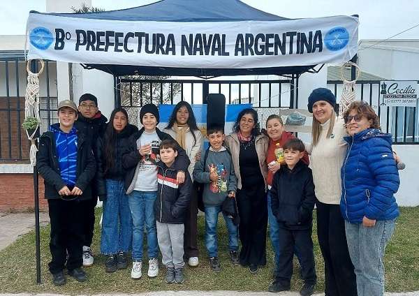 escuela de musica en el aniversario Barrio Prefectura 4