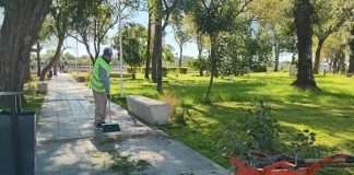 TAREAS DE LIMPIEZA Y MANTENIMIENTO EN LA NUEVA Y MODERNA COSTANERA DE GOYA