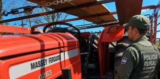 SAUCE: POLICÍA RECUPERA UN TRACTOR CON PEDIDO DE SECUESTRO POR PARTE DE AUTORIDADES JUDICIALES DE BUENOS AIRES. DETIENEN A UNA PERSONA